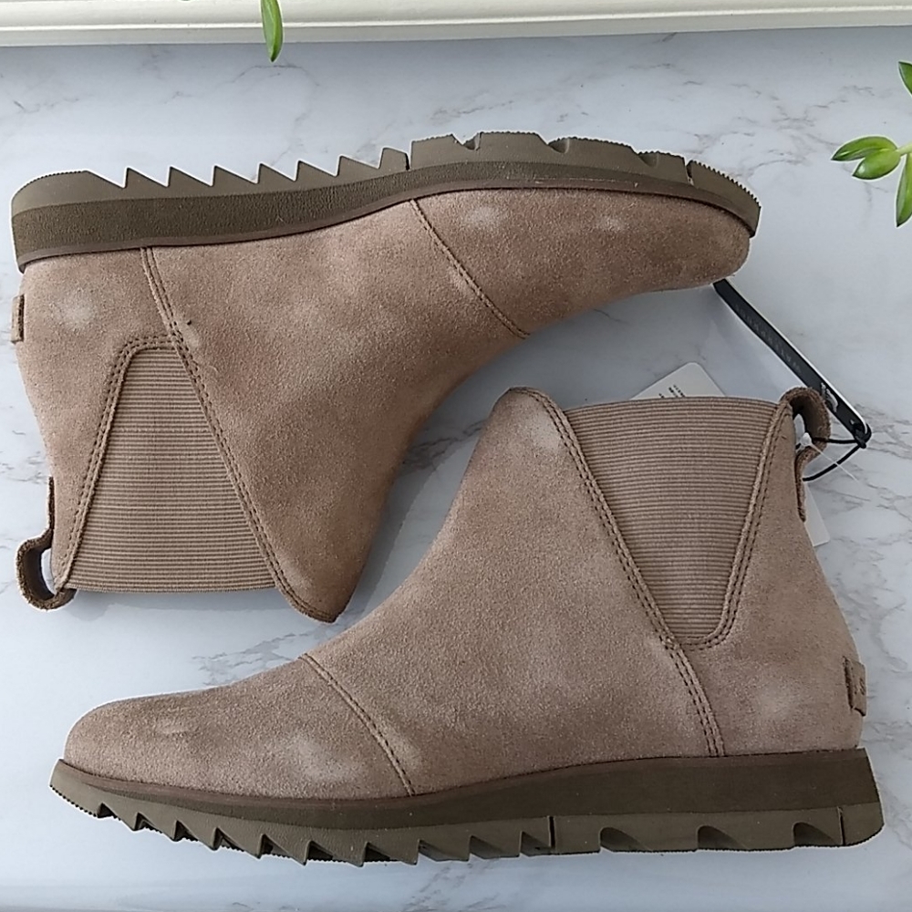 NEW Sorel Harlow Waterproof Chelsea Boot - Picture 8 of 12